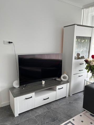 Mobilier de salon complet avec protection en verre, Enlèvement
