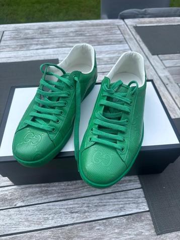 Gucci sneakers  beschikbaar voor biedingen