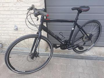Trek Sport Bike - Schijfrem - Matt Black - Nieuw Staat !! beschikbaar voor biedingen
