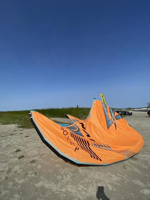 Naish Boxer 2024 - 12 m (oranje), Watersport en Boten, Kitesurfen, Zo goed als nieuw, Bar, 12 m², Ophalen of Verzenden