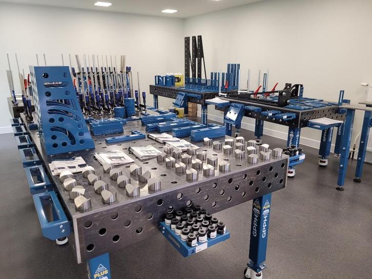 TRADITIONELE LASTAFEL TWT.PLUS.150 x 148, Doe-het-zelf en Bouw, Werkbanken, Nieuw, Ophalen