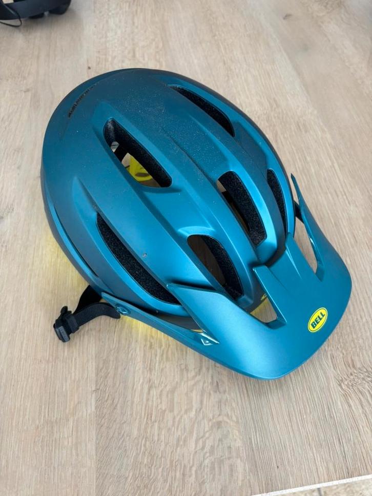 Casque de VTT Bell Helmet 4Forty taille L, Vélos & Vélomoteurs, Accessoires vélo | Casques de vélo, Utilisé, Femme, L, Enlèvement