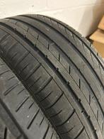 2 bons pneus Hilfy 235/45 R17 97W, Auto-onderdelen, Banden en Velgen, Band(en), 17 inch, 235 mm, Gebruikt