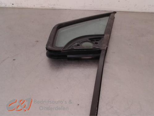 Driehoeks Ruit links-voor van een Peugeot Partner, Auto-onderdelen, Ruiten en Toebehoren, Peugeot, Gebruikt, 3 maanden garantie