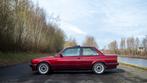 1990 BMW E30 316i Edition, 4 zetels, 1600 cc, Handgeschakeld, Grijs