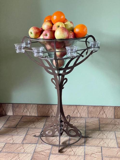 Glazen schaal op art nouveau-look voet, Huis en Inrichting, Woonaccessoires | Schalen en Manden, Gebruikt, Schaal, Rond, Glas