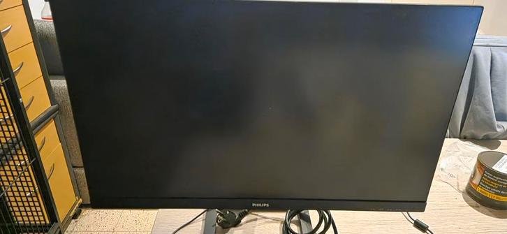 Philips Gamemonitor
272E1GAJ/00, Computers en Software, Monitoren, Gebruikt, 101 t/m 150 Hz, DisplayPort, HDMI, Gaming, Hoofdtelefoonaansluiting