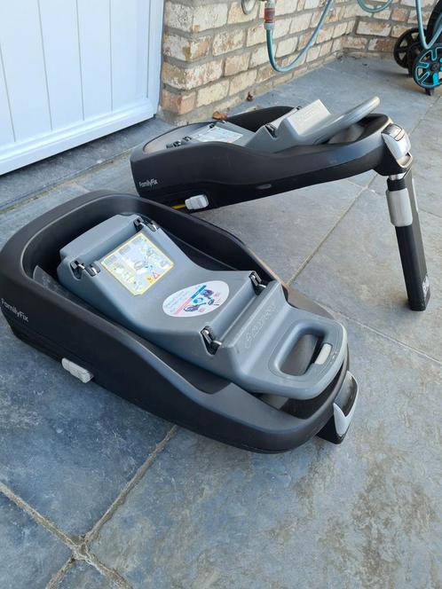 2 Maxi Cosi FamilyFix en 2 Maxi Cosi Pearl autostoelen, Kinderen en Baby's, Autostoeltjes, Gebruikt, Maxi-Cosi, Isofix, Ophalen