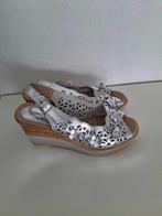 Damesschoenen maat 38, Ophalen of Verzenden, Zo goed als nieuw, Sandalen of Muiltjes