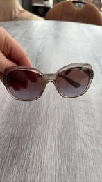 Mooie zonnebril Vogue, Ophalen, Zo goed als nieuw, Beige, Zonnebril