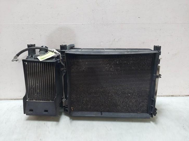 RADIATEUR COMPLET Dacia Lodgy (JS) (01-2012/-), Autos : Pièces & Accessoires, Climatisation & Chauffage, Dacia, Utilisé