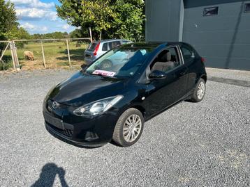 Mazda 2 1.3 essence AIRCO 120000km 2009 beschikbaar voor biedingen