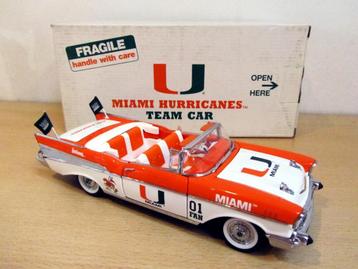 MIAMI HURRICANES 1957 Chevy Bel Air Team Car Danbury Mint  beschikbaar voor biedingen