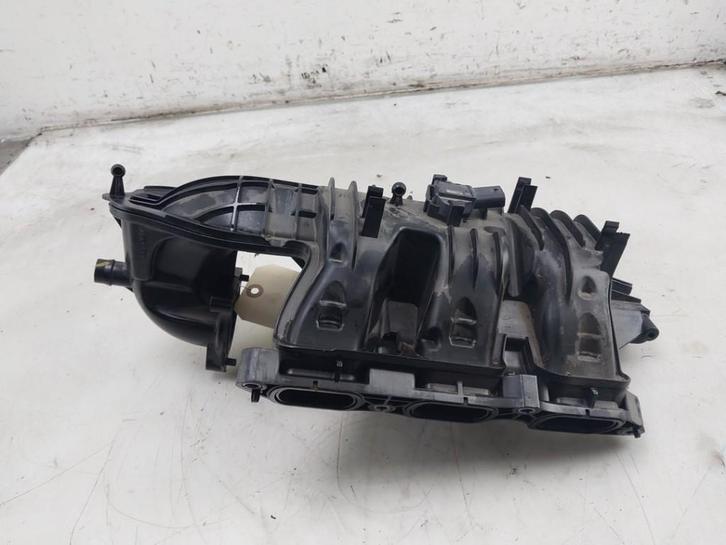 COLLECTEUR D'ADMISSION Skoda Scala (|05C129709J|), Autos : Pièces & Accessoires, Moteurs & Accessoires, Skoda, Utilisé