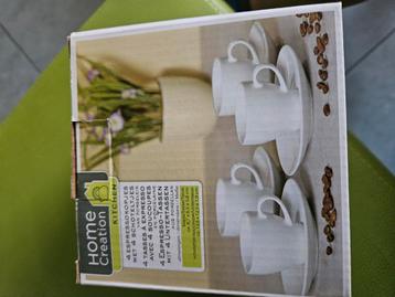 Set splinternieuwe espressokopjes porselein beschikbaar voor biedingen