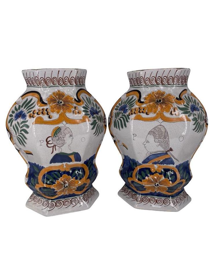 Paar vazen van aardewerk — De Klaauw (?) Voor Desvres (?), Antiek en Kunst, Antiek | Keramiek en Aardewerk, Ophalen of Verzenden