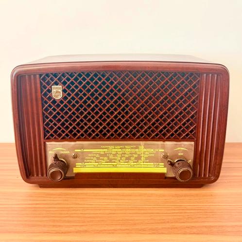 VINTAGE BUIZENRADIO PHILIPS PHILETTA 52 BAKELIET 1952 RARE, Antiek en Kunst, Antiek | Tv's en Audio, Verzenden