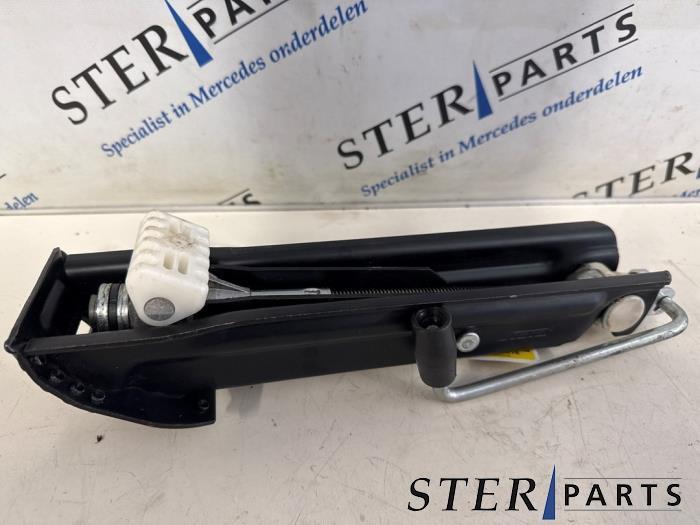 Krik van een Mercedes CLS-Klasse, Auto-onderdelen, Overige Auto-onderdelen, Mercedes-Benz, Gebruikt, 3 maanden garantie, Ophalen of Verzenden