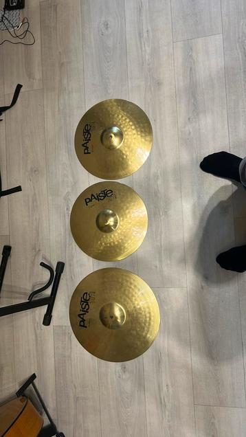 Paiste cymbalen beschikbaar voor biedingen