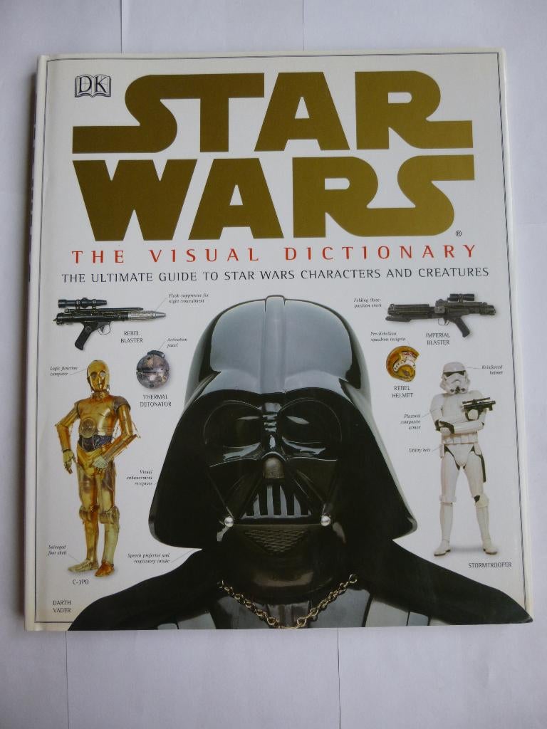 STARWARS BOEK THE VISUAL DICTIONARY UIT 1998, Verzamelen, Star Wars, Zo goed als nieuw, Boek of Poster, Ophalen of Verzenden