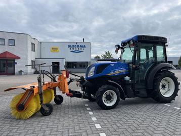 New Holland T4.80N & Sweeper 2017