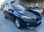 BMW 216 D GRAN TOURER 7 ZIT NAVIGATIE FULL LED XENON DAB, Auto's, Monovolume, Blauw, https://public.car-pass.be/vhr/cb28d1f6-1ee8-4e16-b807-27bc16f8daea