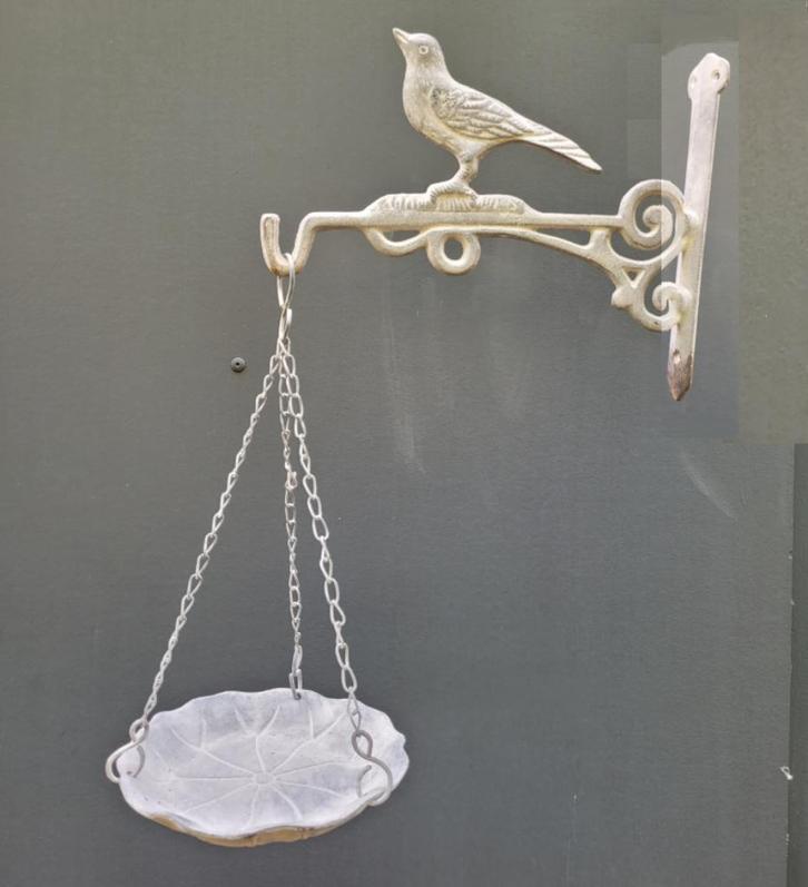 Gietijzeren hanging basket schaaltje aan plantenhaak, Tuin en Terras, Tuinwanddecoratie, Zo goed als nieuw, Ophalen of Verzenden