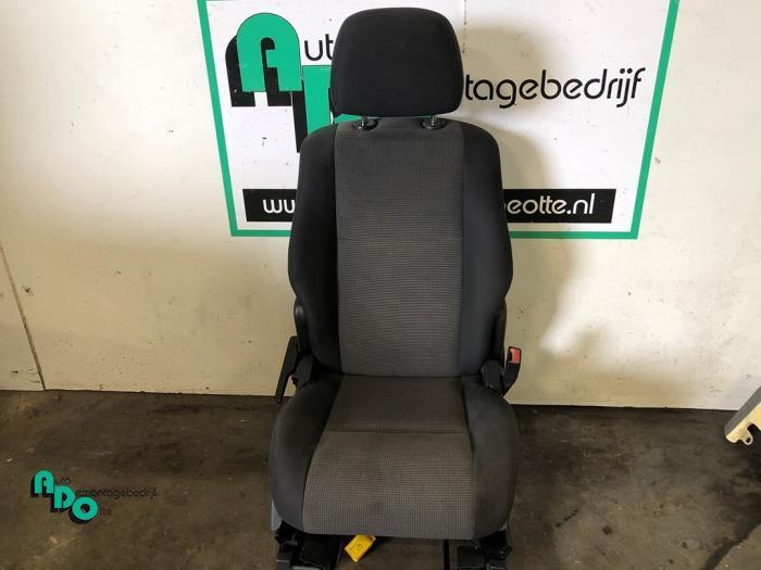 Stoel rechts van een Dodge Caliber, Auto-onderdelen, Interieur en Bekleding, Dodge, Gebruikt, 3 maanden garantie, Ophalen of Verzenden