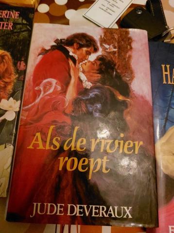 Jude Deveraux - diverse romans beschikbaar voor biedingen
