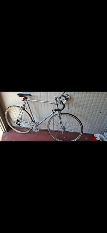 
Velo course Peugeot PY 10 1977
 beschikbaar voor biedingen