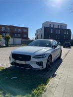 Volvo S60 B5 2024 Ultimate Dark + 2J Garantie, Auto's, Automaat, Zwart, S60, Wit