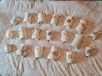 Lot de 19 pots à lait/crème en porcelaine, Antiek en Kunst, Ophalen