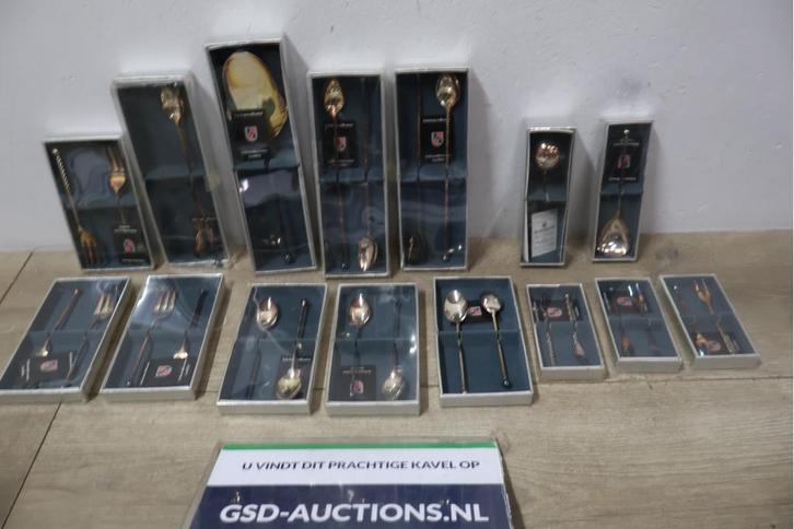 Vintage Collectie van 26 Theelepels & Vorkjes, Antiquités & Art, Antiquités | Services (vaisselle) complet