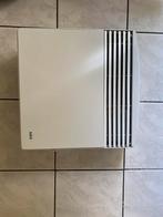 Radiator AEG, Doe-het-zelf en Bouw, Verwarming en Radiatoren, Ophalen, Zo goed als nieuw, Radiator