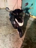 Peugeot kisbee, Fietsen en Brommers, Ophalen, Zo goed als nieuw, Benzine, Peugeot