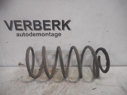 SCHROEFVEER VOOR Volvo 740 Estate (01-1985/12-1992), Auto-onderdelen, Ophanging en Onderstel, Volvo, Gebruikt