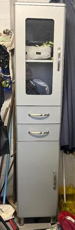 Gratis kast type Malibu, Enlèvement, Utilisé