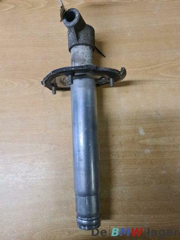 Bumpersteun linksachter BMW 5-serie E39 51128174083 beschikbaar voor biedingen