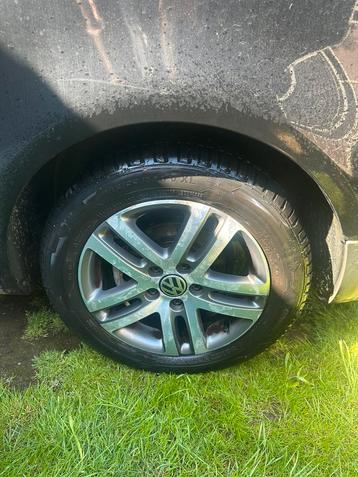 Volkswagen velgen met banden 205/55 R16 beschikbaar voor biedingen