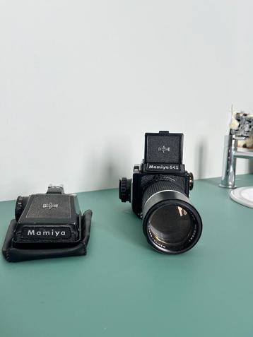 Mamiya 645 Medium-Format Body + Prism Finder + 210 mm f/4 Se beschikbaar voor biedingen