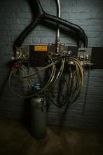 Installation du robinet à bière AB InBev — 4 robinets, Enlèvement, Utilisé, Installation pour bar