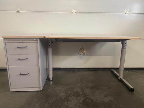 bureau, Huis en Inrichting, Bureaus, Zo goed als nieuw, Bureau, Ophalen