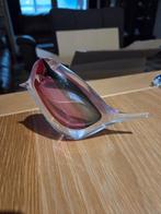 Bohemian art glas vogel, Enlèvement