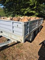 Brandhout gekloven, Enlèvement