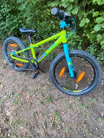 MTB CUBE ACID RACE 20 inch 7V schijfremmen beschikbaar voor biedingen