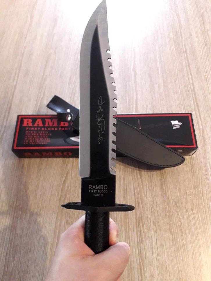 Couteau Rambo First Blood Part II / + Kit survie et boussole, Verzamelen, Militaria | Algemeen, Landmacht, Mes of Dolk, Ophalen of Verzenden
