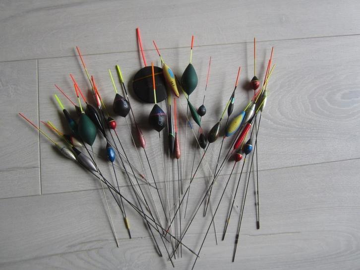 Lot de 30 flotteurs pour la pêche au blanc - 20,00Eur, Watersport en Boten, Hengelsport | Algemeen, Nieuw, Dobber of Lood, Ophalen of Verzenden