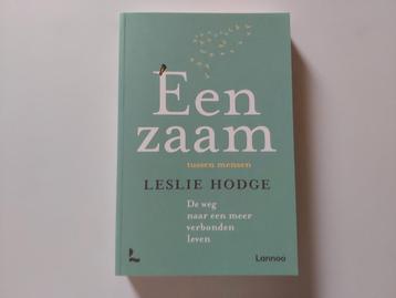 Leslie Hodge - Eenzaam tussen mensen beschikbaar voor biedingen