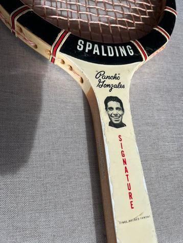 Raquette de tennis en bois Spalding << Pancho Gonzales >>