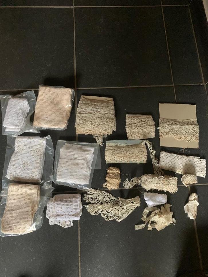 Verschillende kanten gehaakte boorden handwerk Voor de mense, Hobby en Vrije tijd, Naaien en Fournituren, Zo goed als nieuw, Ophalen of Verzenden